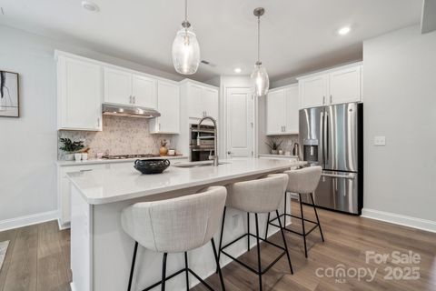 168 Holsworthy Drive Mooresville NC 28115