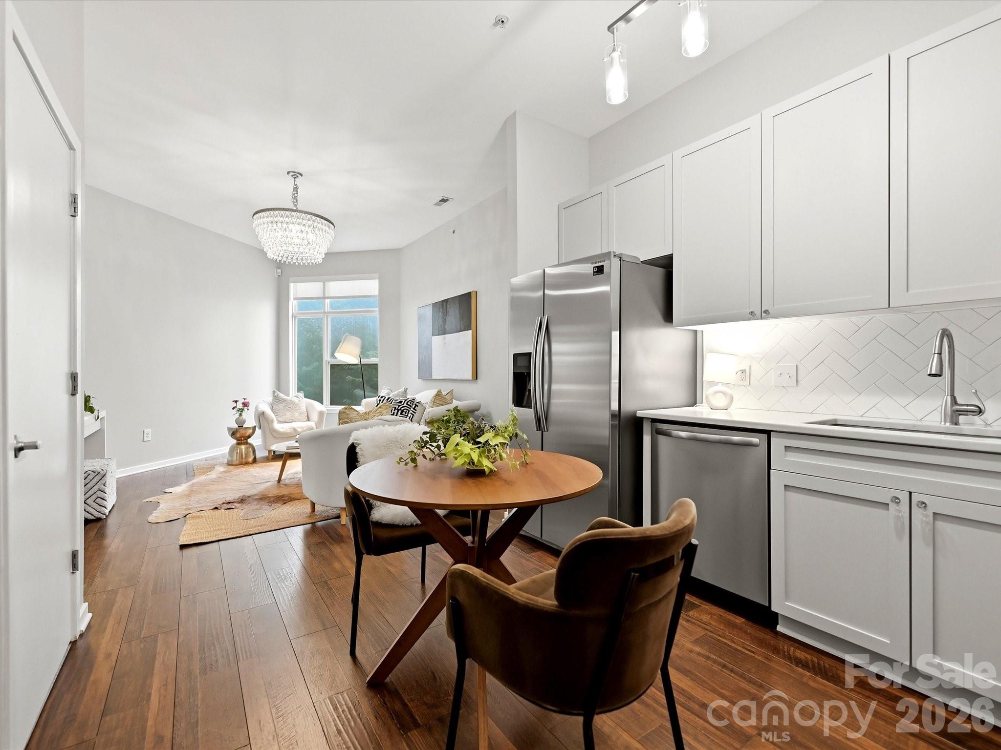 2125 Southend Drive 243