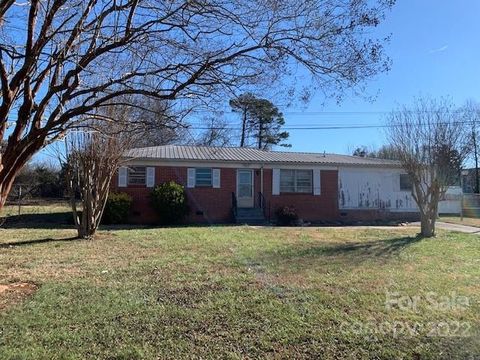 408 Clark Boulevard Charlotte NC 28262