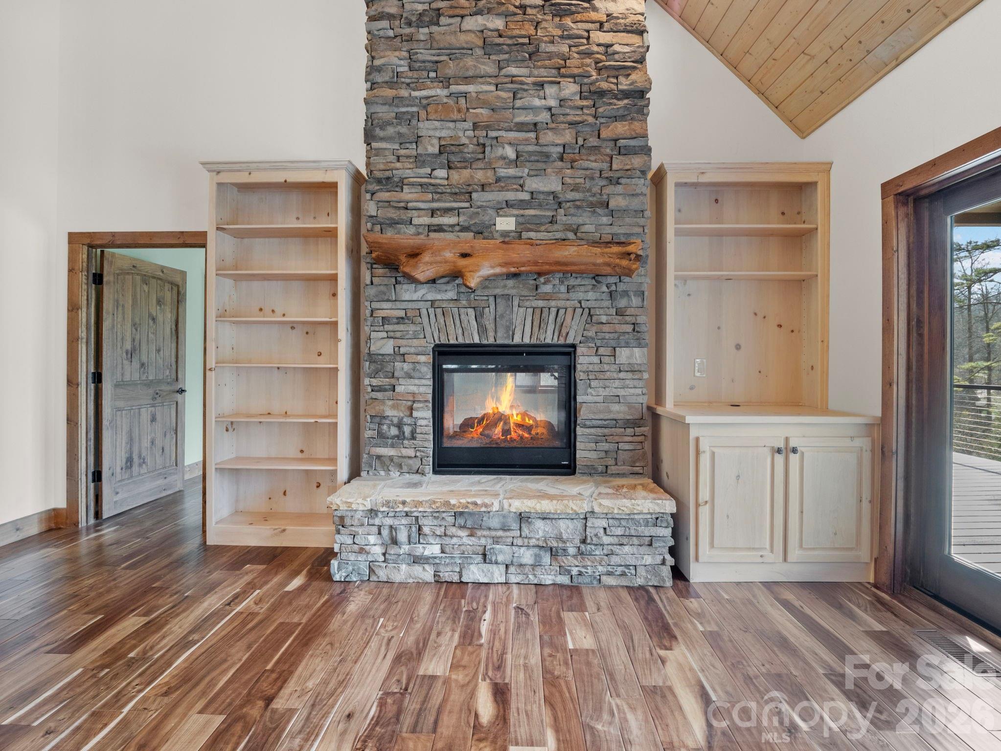 Firefly Cove - Residential