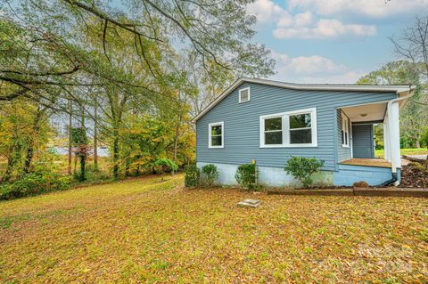 A home in Hickory