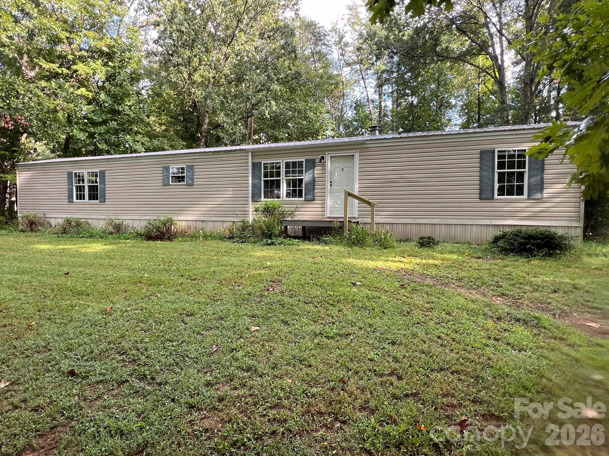 5543 White Oaks Drive