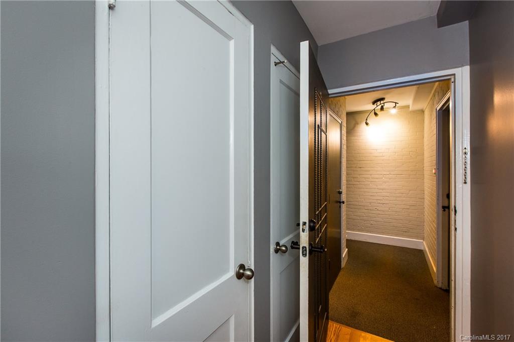 Elizabeth - Residential