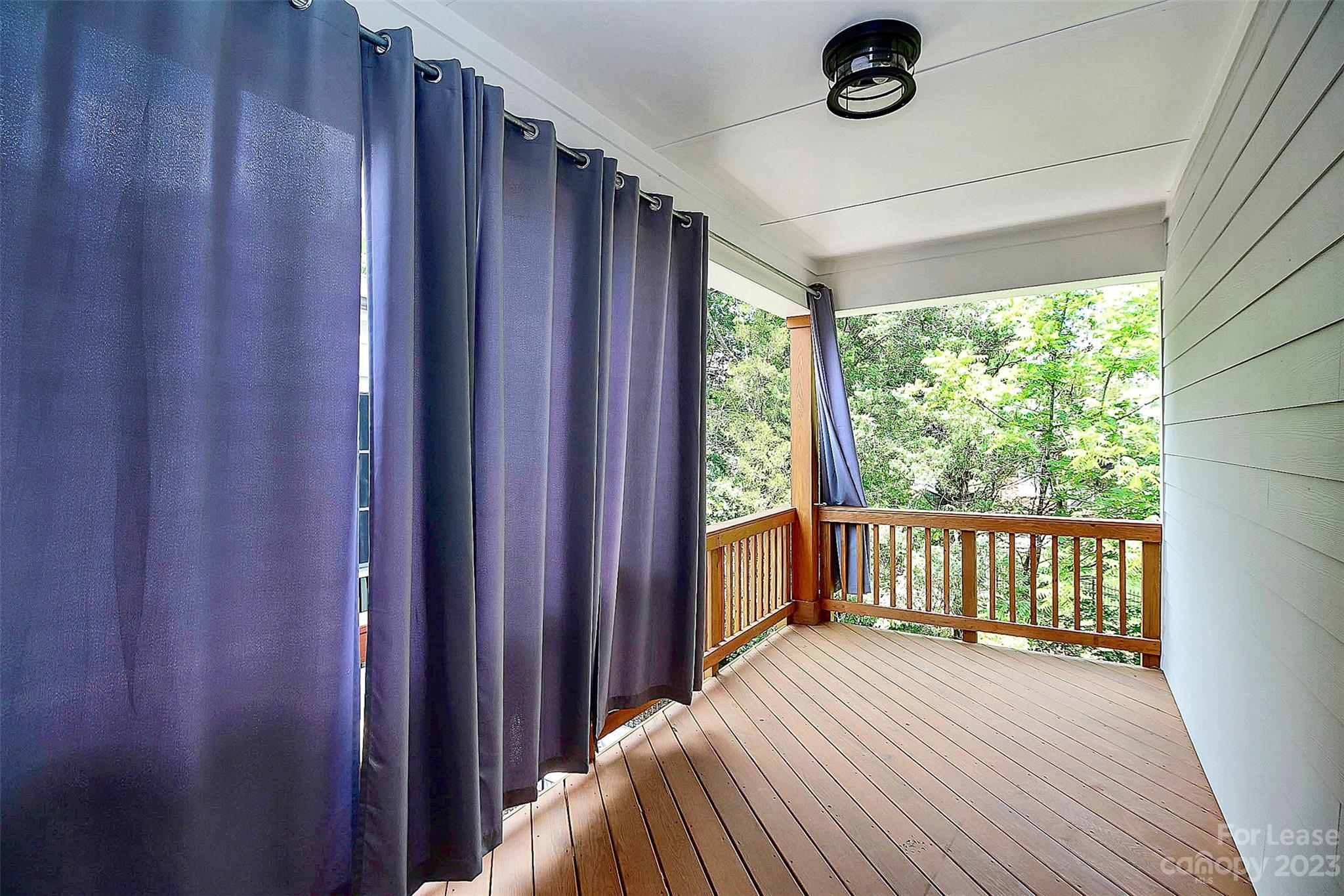 Lesleewood - Residential Lease