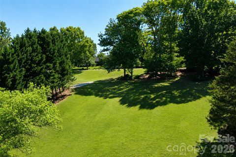 Photo of 0000 Vista Drive, Davidson, NC 28036 (MLS # 4394474)