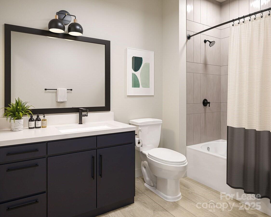 Charlotte, North Carolina 28203, United States, 2 Bedrooms Bedrooms, ,2 BathroomsBathrooms,Residential,Active,216763