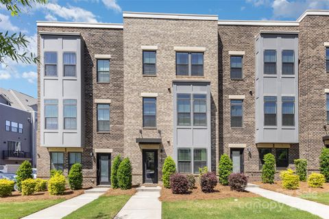 625 Uwharrie River Road Charlotte NC 28211
