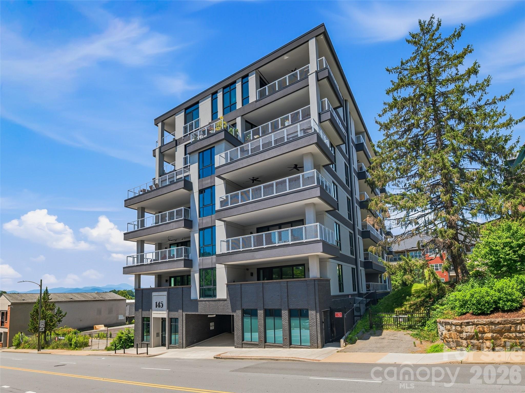 145 Biltmore Avenue Unit 403