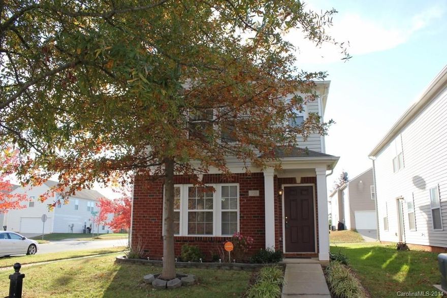 This beautifully maintained home sits on a tree-lined street in the popular Southwinds neighborhood. Nestled on a corner lot, this home has a low-maintenance exterior and great curb appeal. The layout is open and airy. Features include lovely laminate wood floors, glass tiled backsplash, lg. laundry/mud rm, powder rm & 2-car garage on the main. Upstairs is a cozy loft area, lg. utility closet, 2 bths & 3 comfortable bdrms. The mster bath & walk-in closet are huge! Great location for commuters.