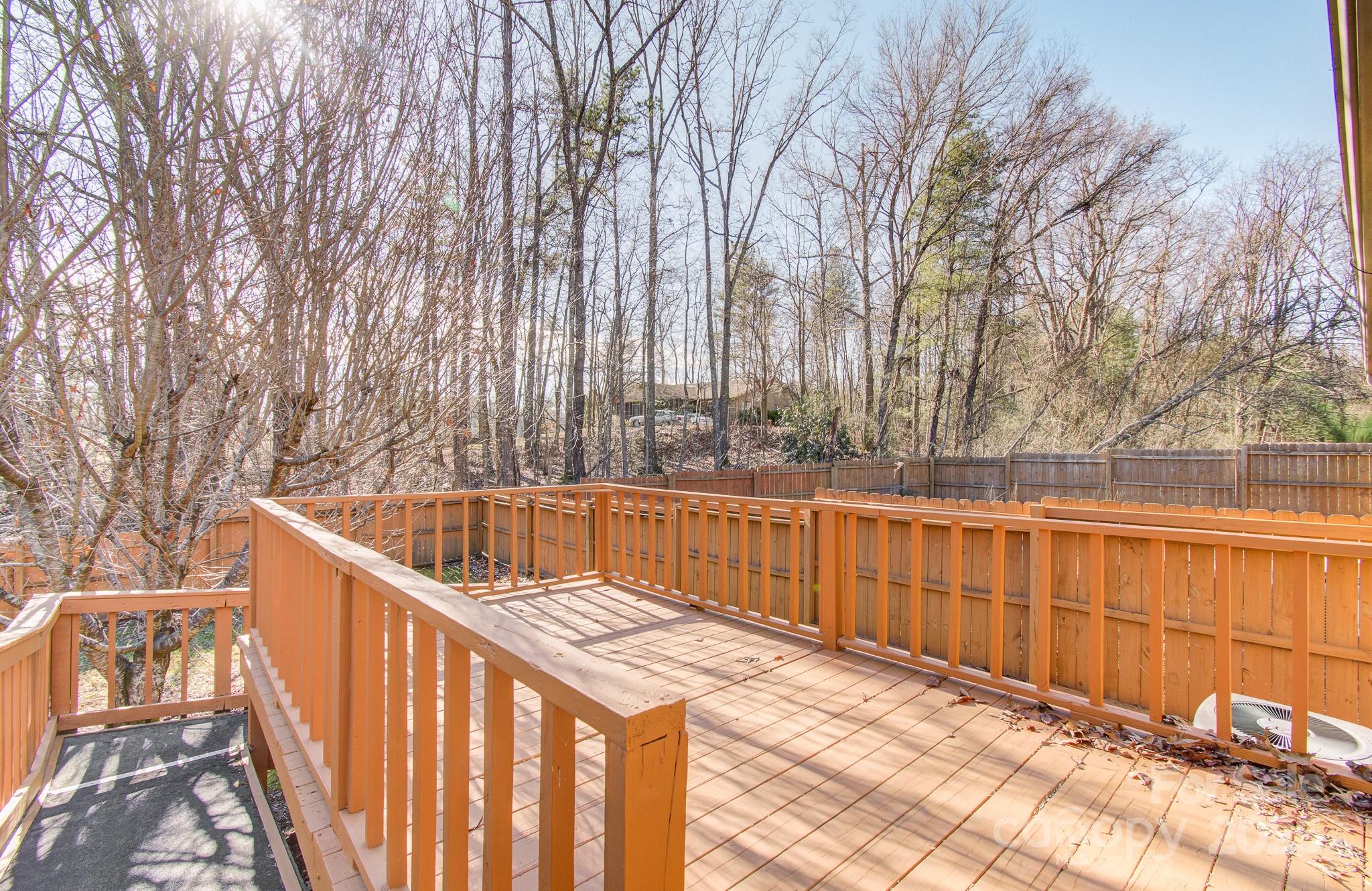 Floral Woods - Residential