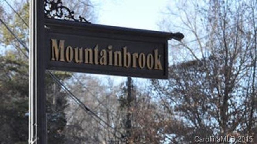Great opportunity to build your dream home in one of Charlotte's most desirable neighborhoods!  Cul-de-sac street!  Pool/tennis club available!  Great schools!