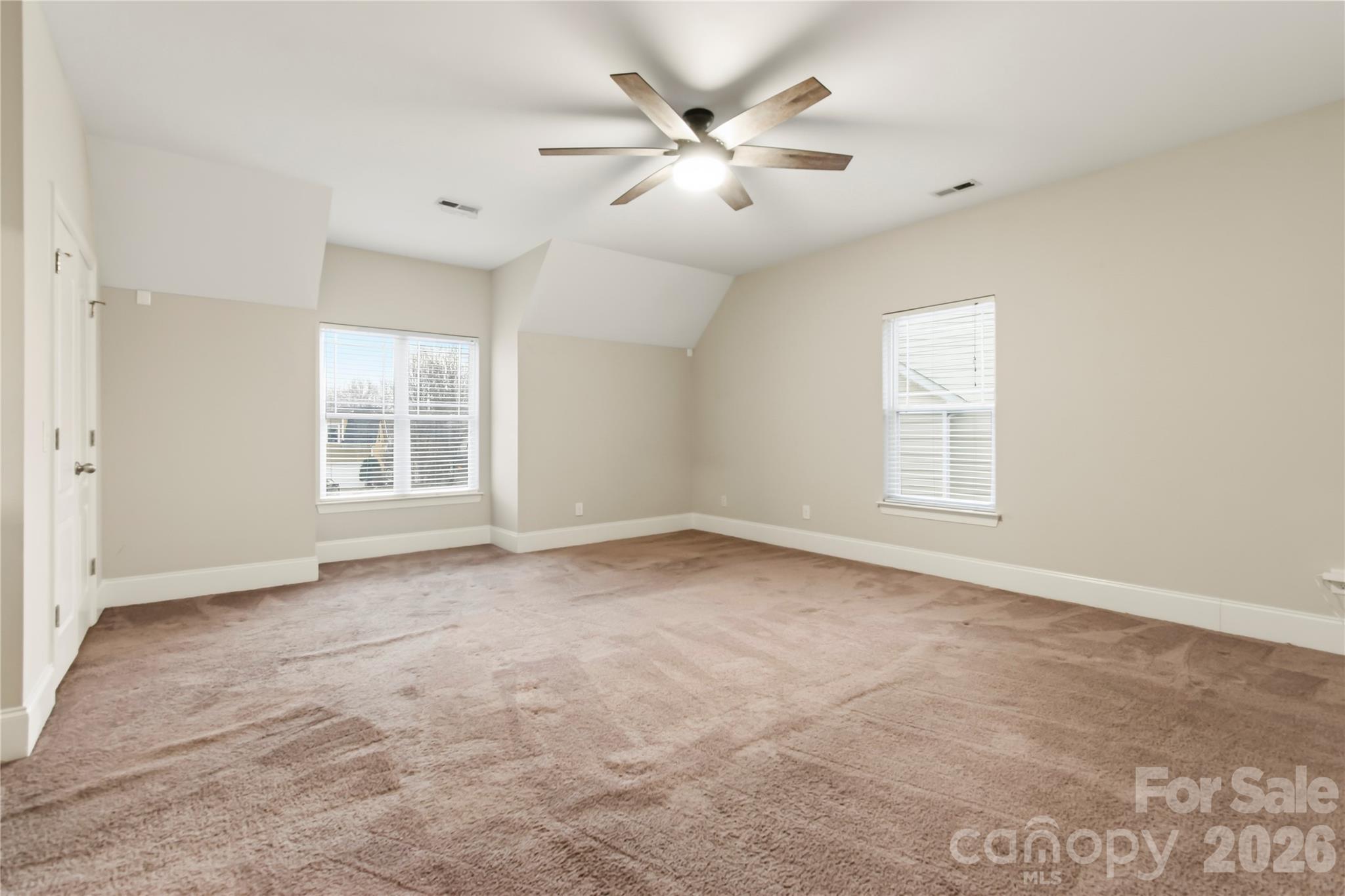 Chestnut Oaks - Residential