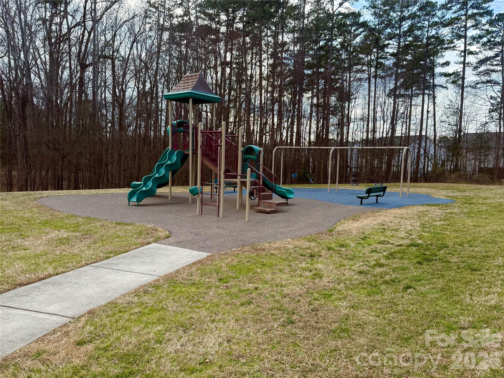 Chestnut Oaks - Residential