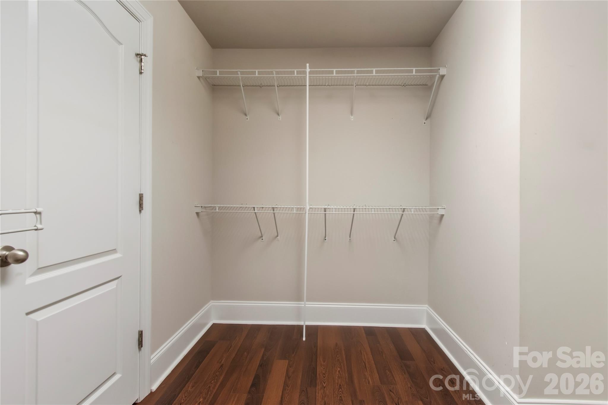 Chestnut Oaks - Residential