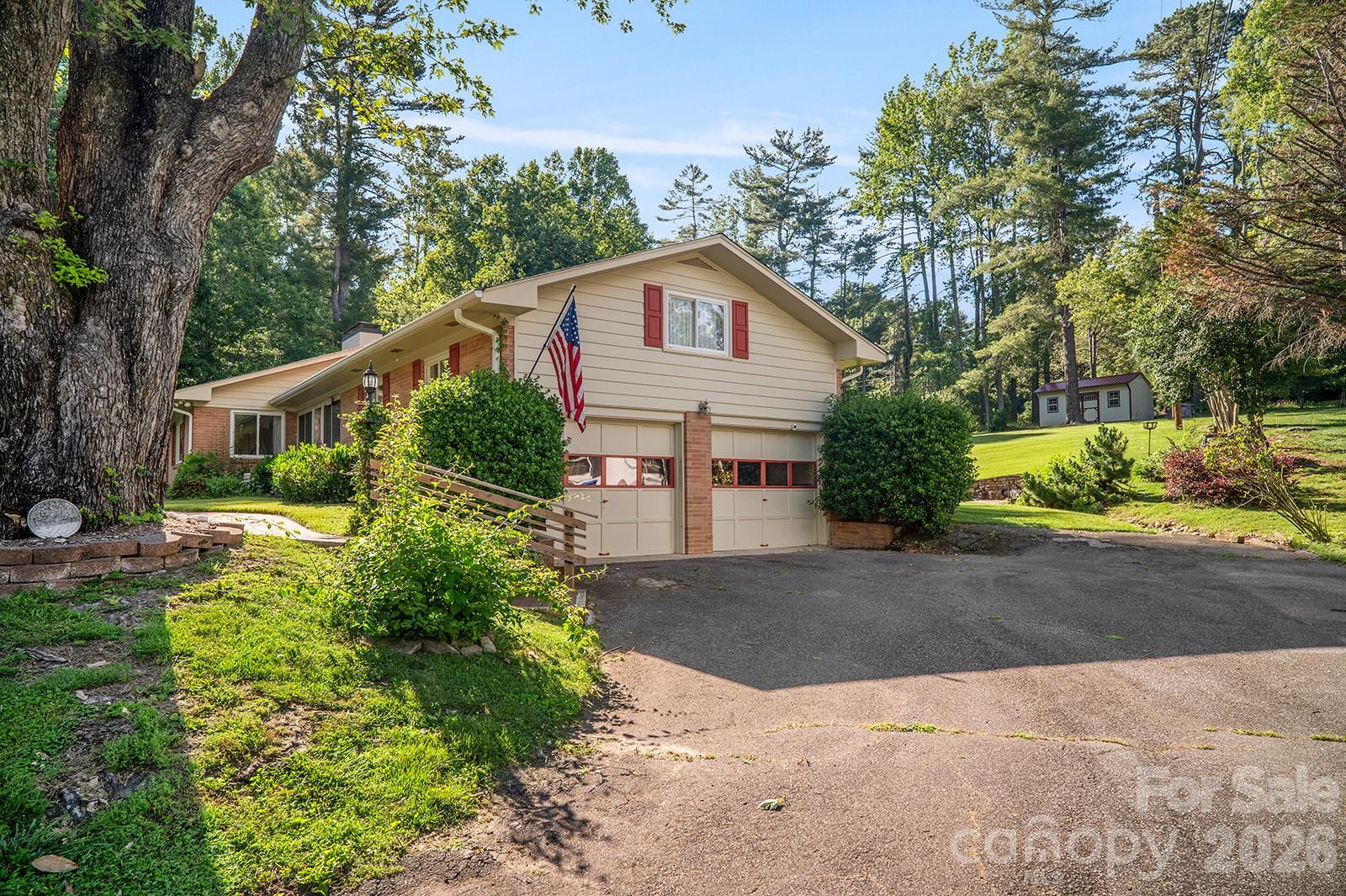 1235 Ashby Lane