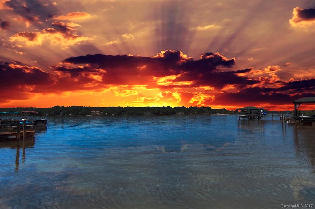 Tega Cay - Residential