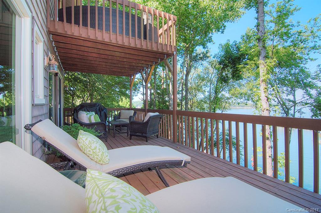 Tega Cay - Residential