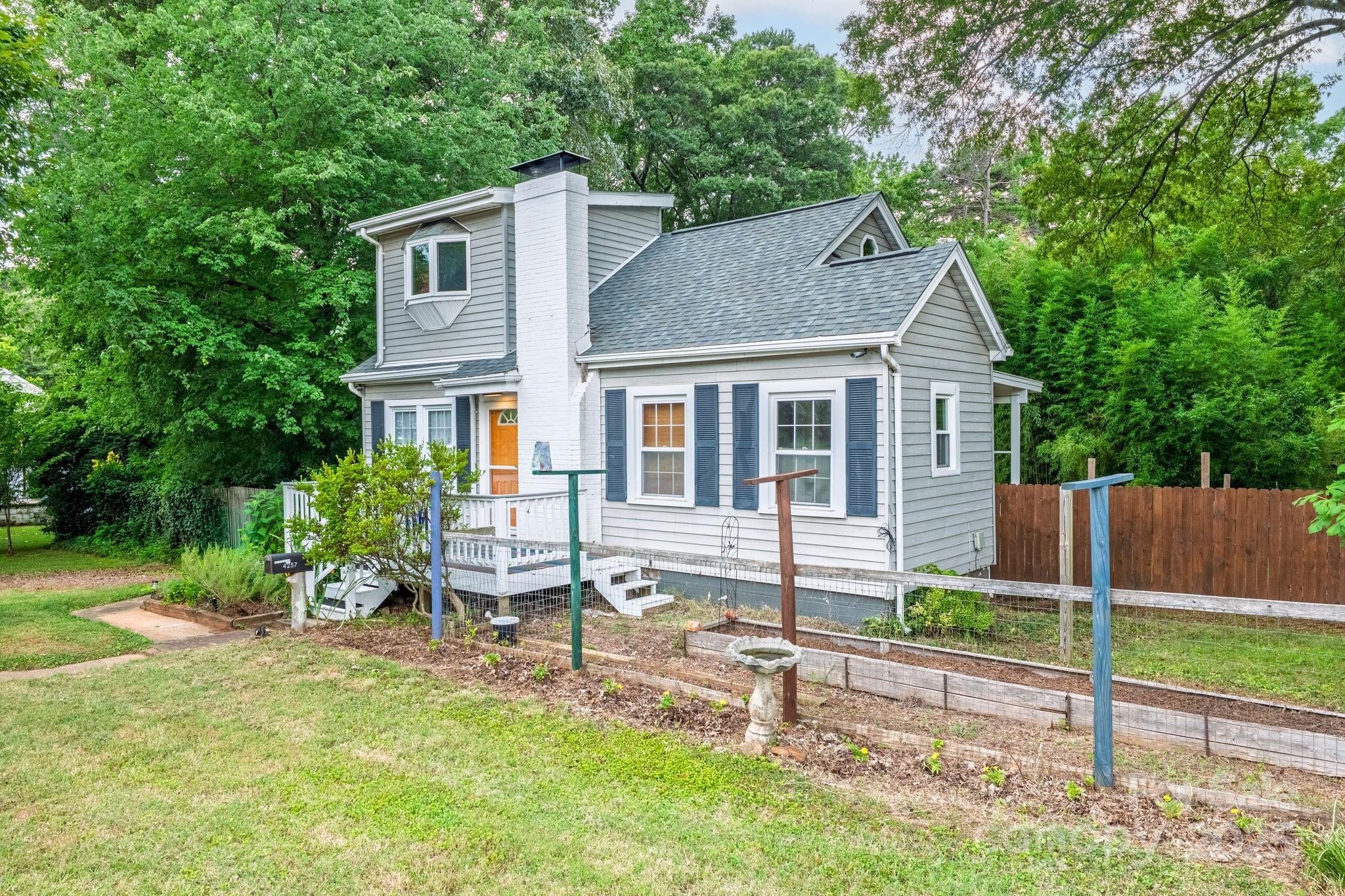 4257 Acorn Street