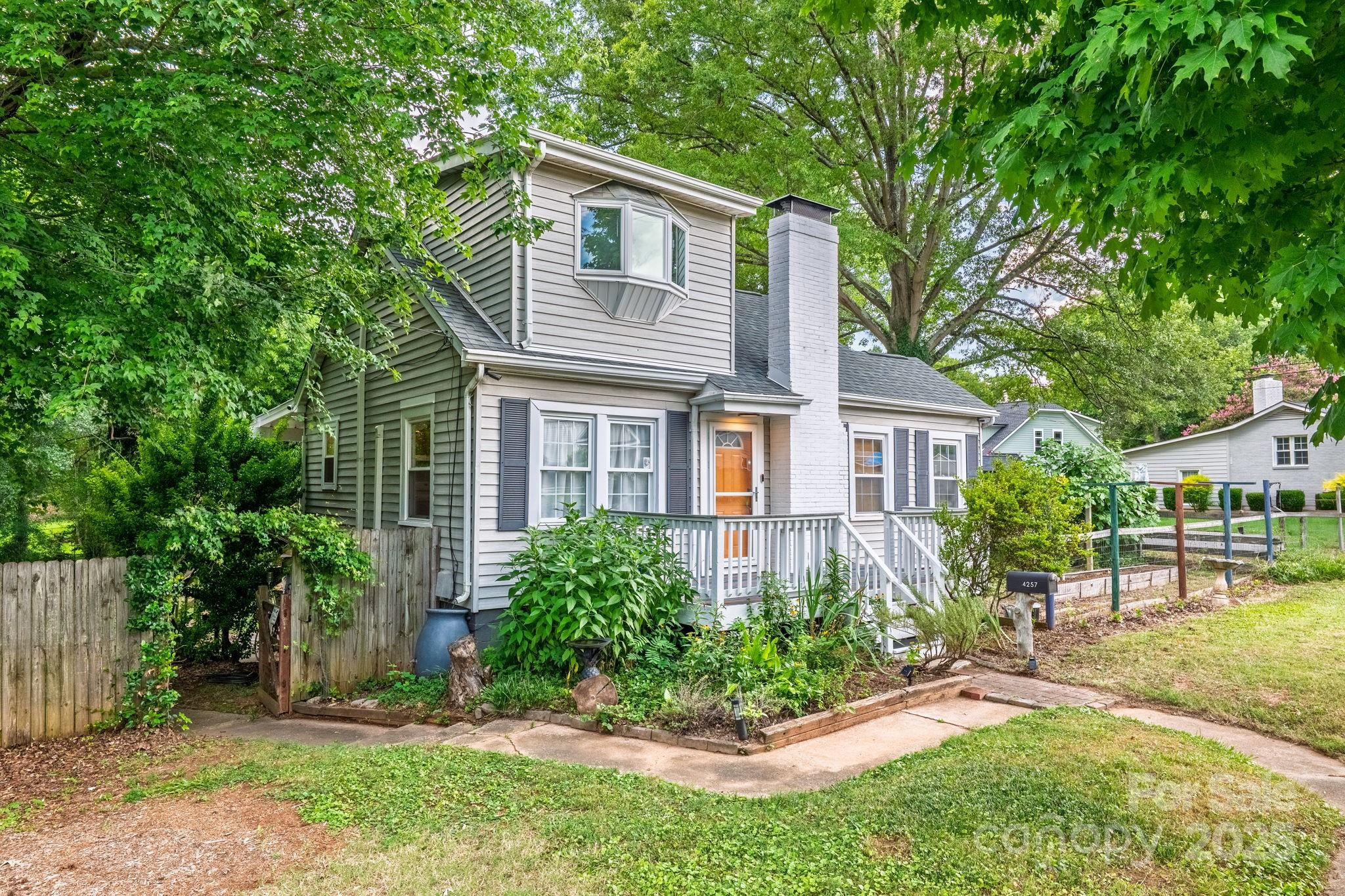 4257 Acorn Street