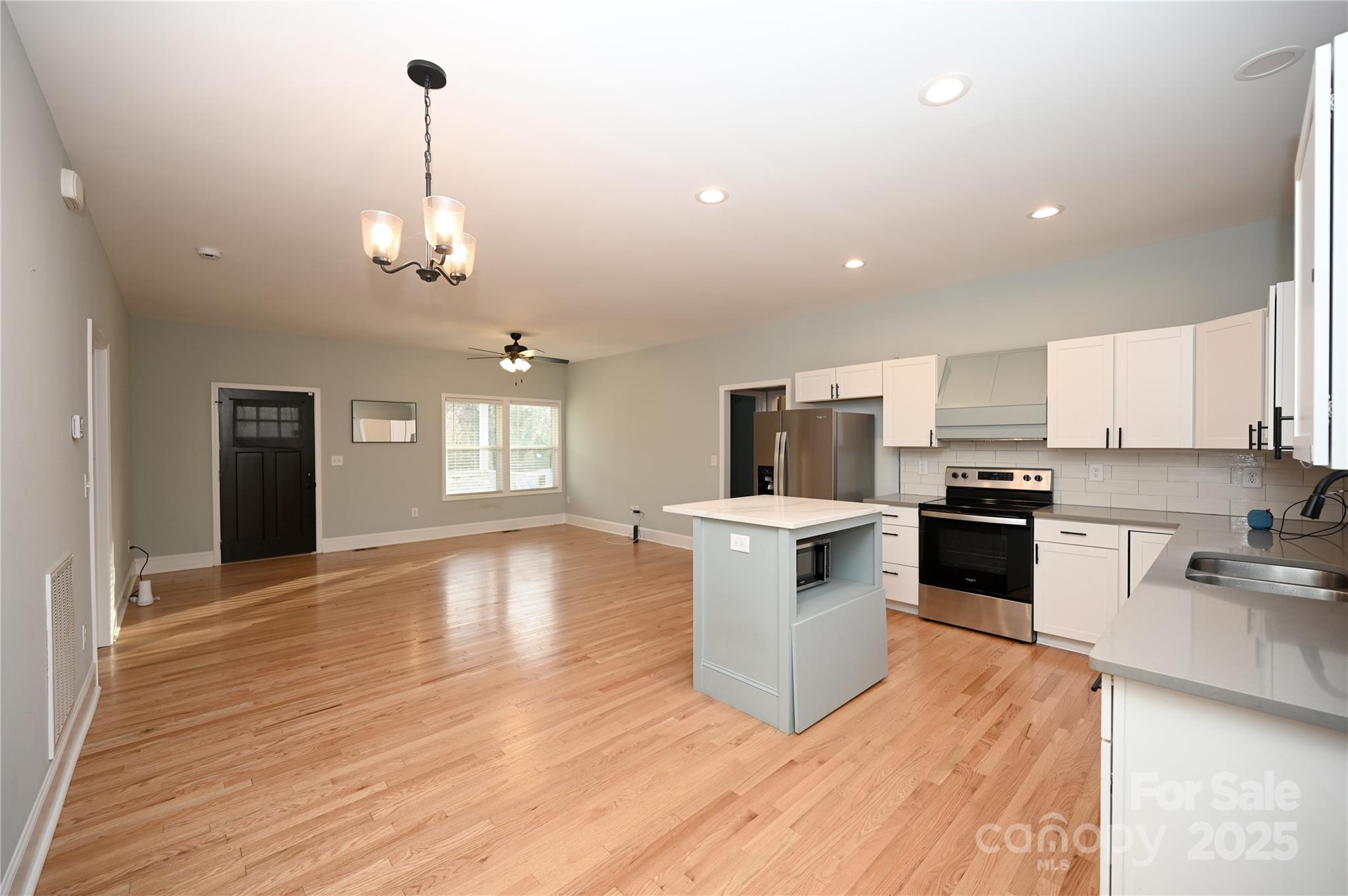 267 Jefferson Street E