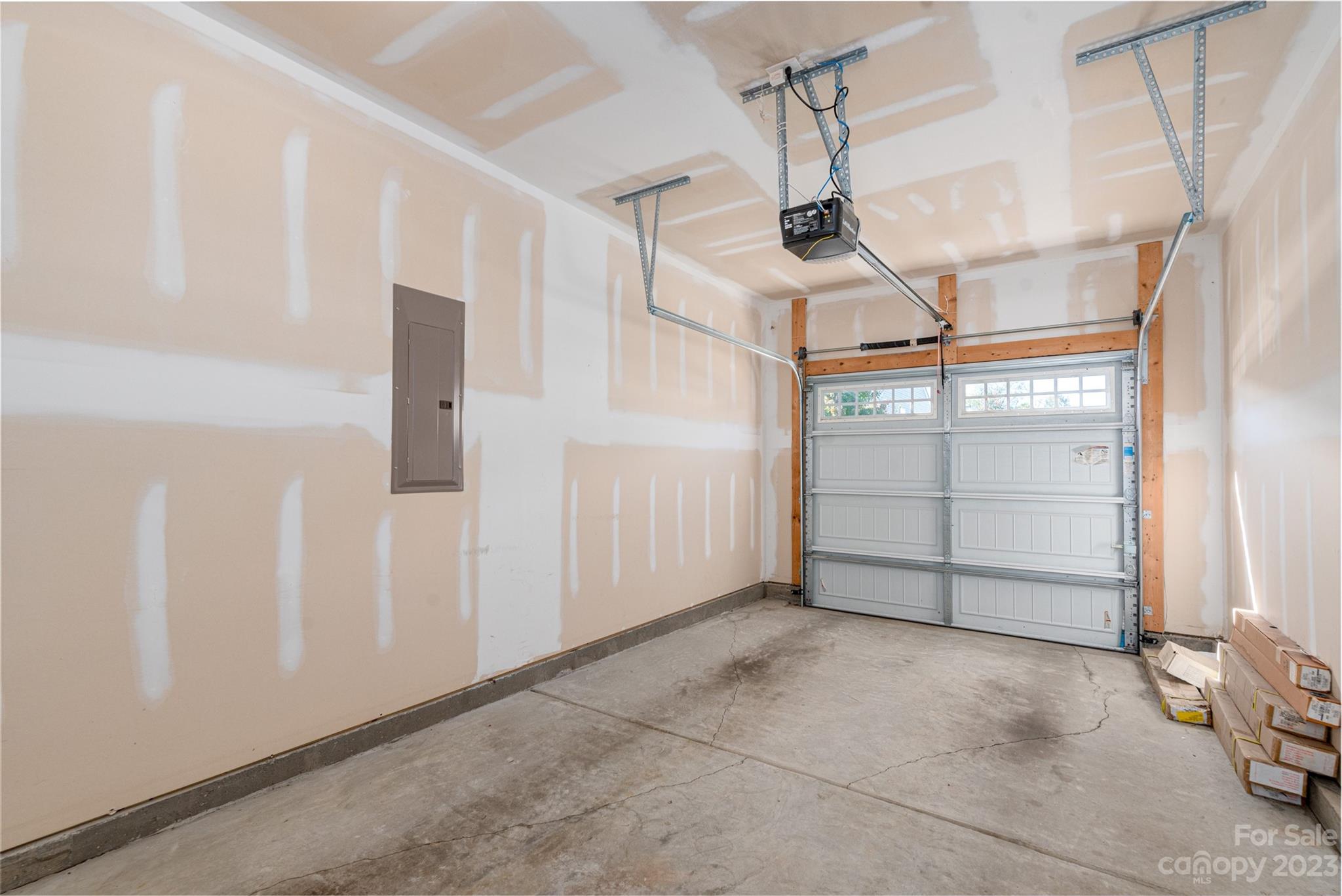 Savannah Townhomes - Residential