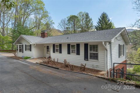 220 Ridge Road Waynesville NC 28786