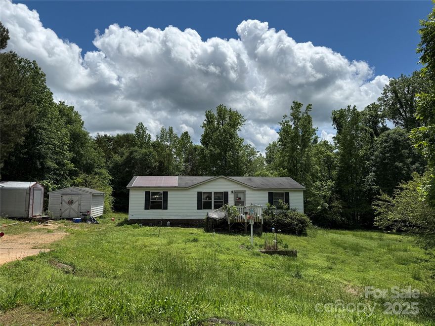 Investor Opportunity – 1 Acre with Manufactured Home!

Unlock the potential of this 3 bed / 2 bath manufactured home situated on a full acre of land.

The existing structure offers opportunity for renovation—update and resell, or use as a base for rental income. 

Tucked away in a quiet, rural setting yet conveniently close to major roads, schools, and shopping. Whether you're expanding your portfolio or seeking your next value-add project, this property delivers versatility and upside.

Cash only offers.