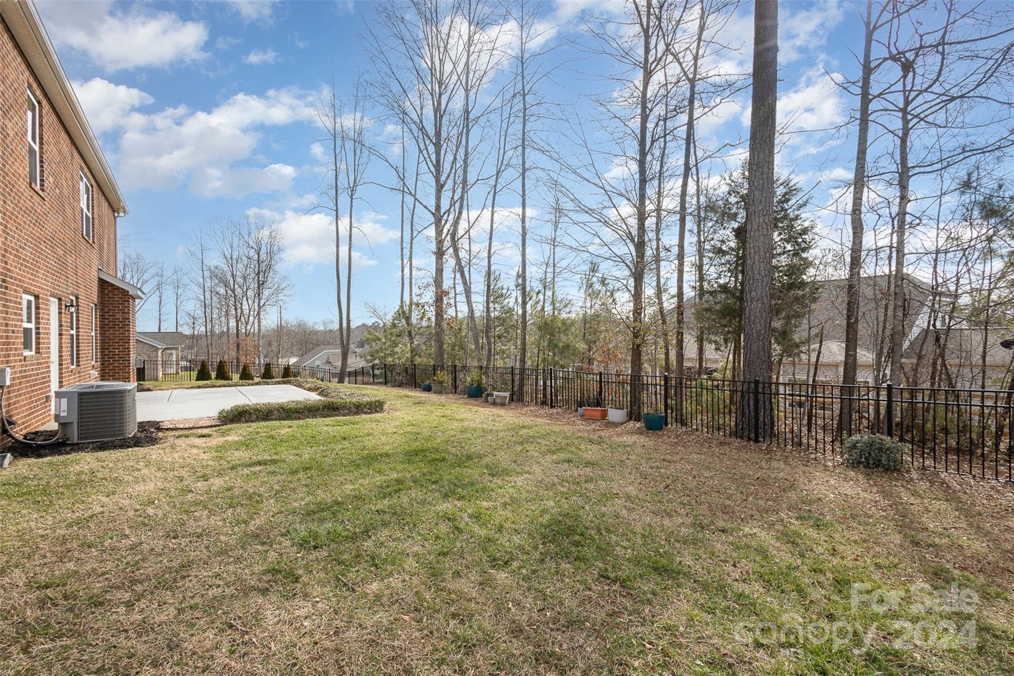 Stoneridge Lakes - Residential