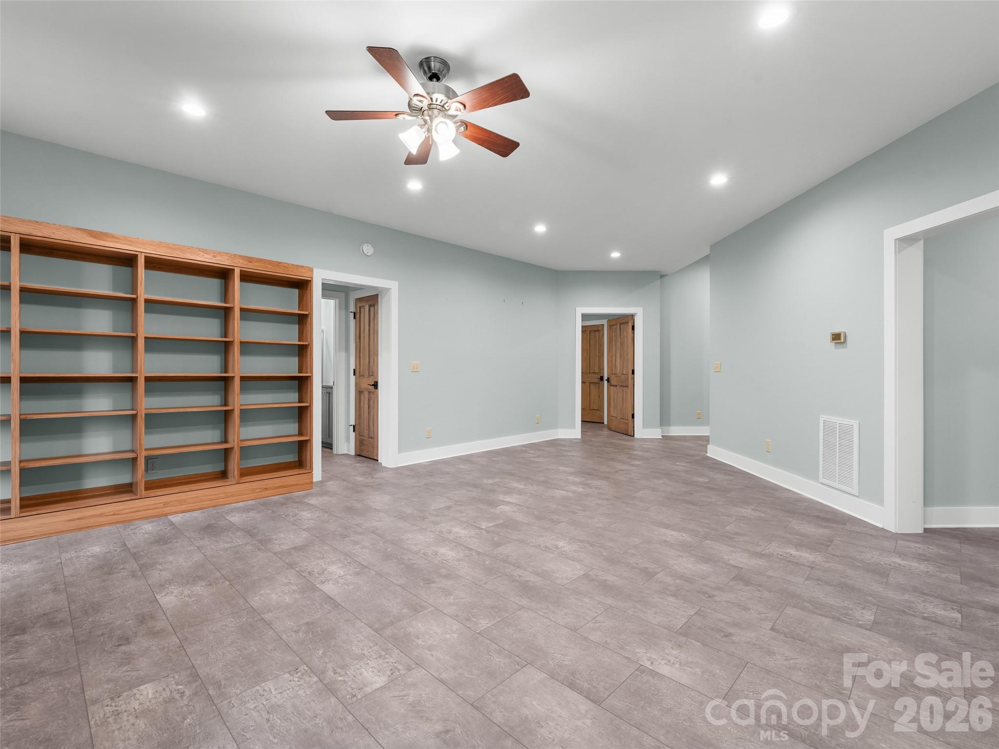 Sherwood Forest - Residential