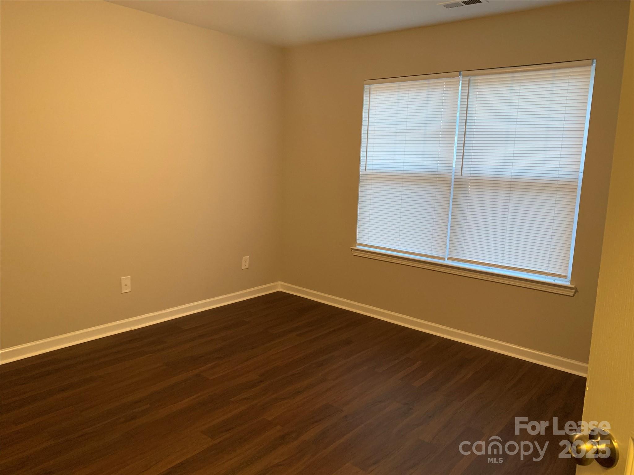 Avalon at Mallard Creek - Residential Lease