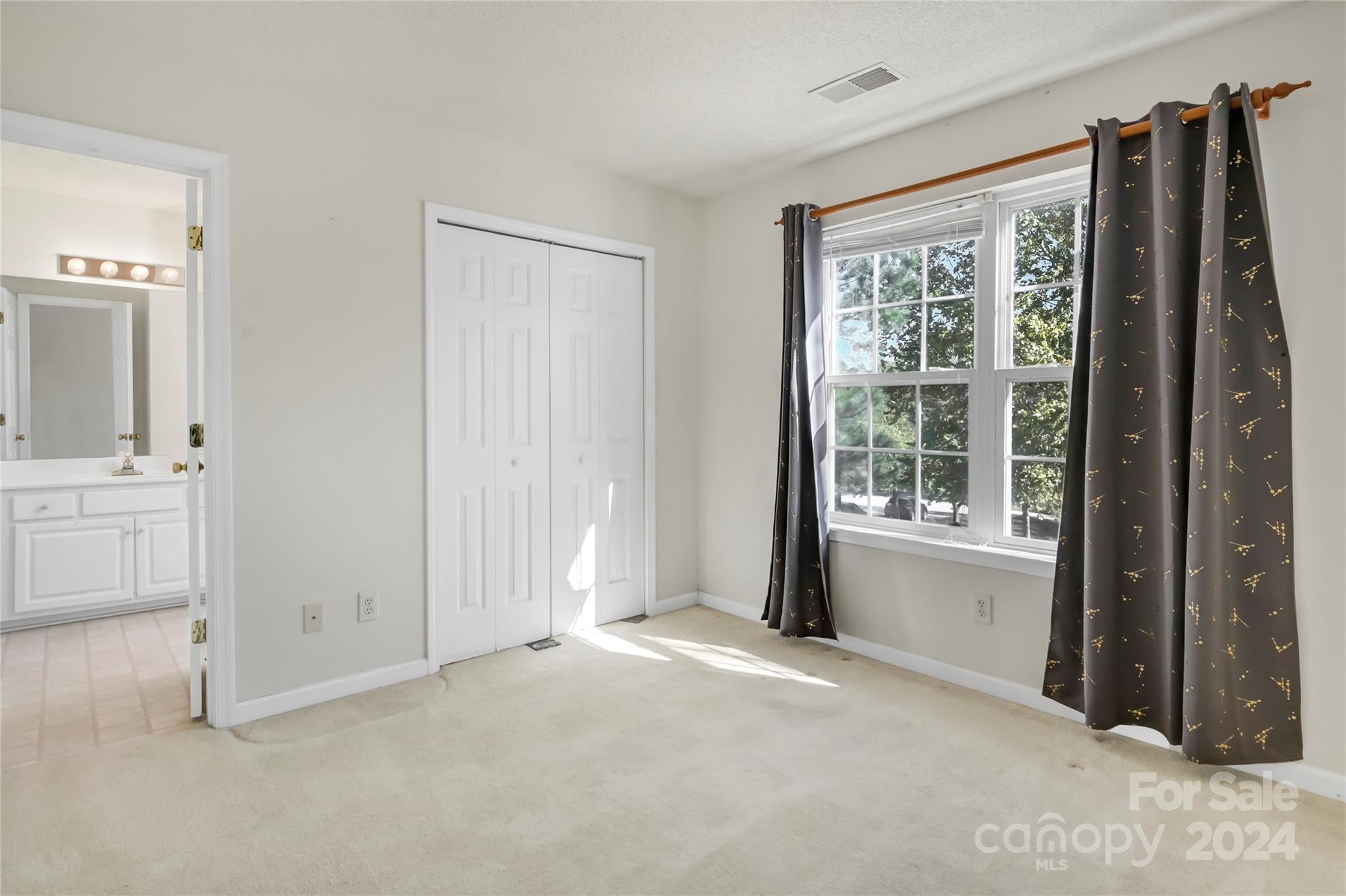 The Oaks - Residential