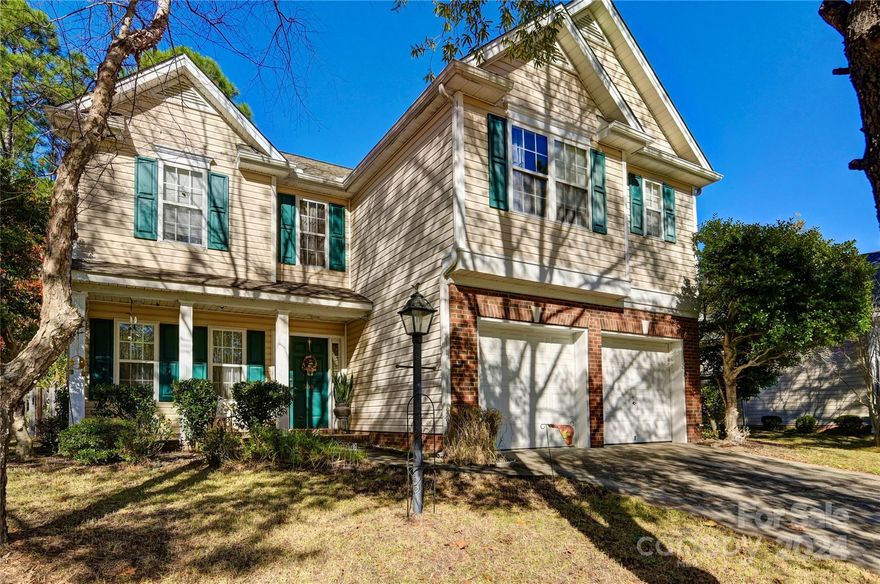 Your chance to stay in the HIGHLY coveted and crown jewel community of Columbia, The Oaks at Lake Carolina!  This home features 4 bedrooms, 2.5 bathrooms, 2 car garage, fenced in private backyard, etc.   The home has a lovely open concept where you are greeted by the foyer and formal dining area when you walk in.  The upstairs features spacious bedrooms where the primary suite also has a tray ceiling and primary bathroom with walk in shower and garden tub.  Seller is the original owner!  House has been well maintained with 2 HVAC units, one being NEW and the other being a few years of age.  The community is a true retreat with walking trails, pools, playgrounds, etc.  The Oaks is conveniently located to the Town Center with quick access to restaurants and more.   Don't miss out on your chance to experience living in Lake Carolina and all it has to offer!