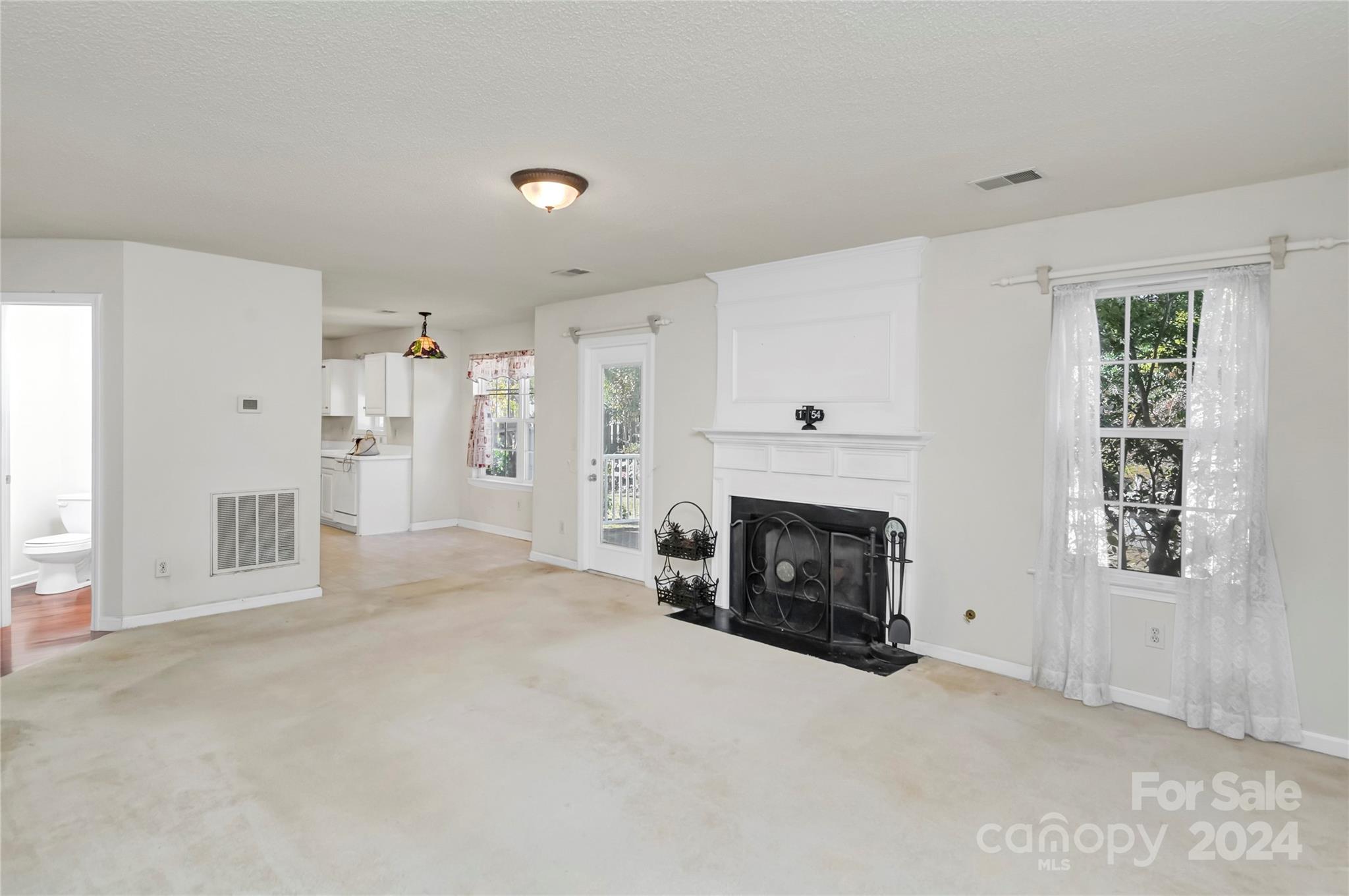 The Oaks - Residential