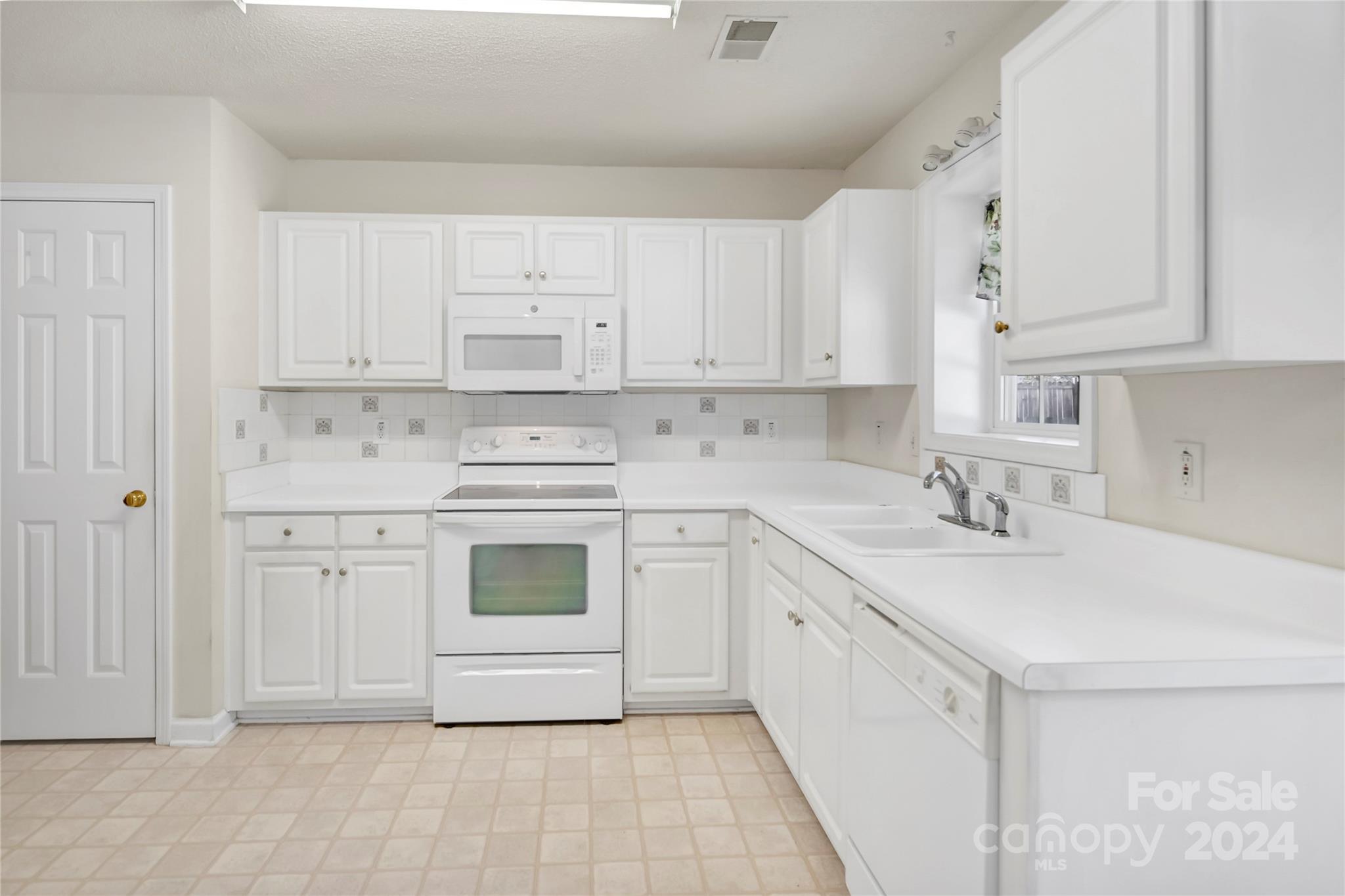 The Oaks - Residential