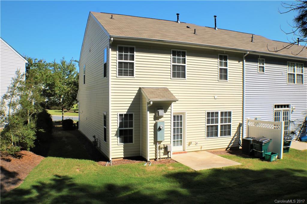 Charlotte Pines - Residential