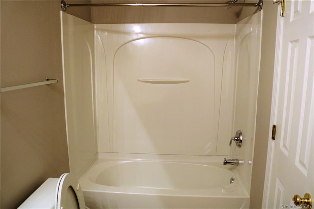 Charlotte Pines - Residential