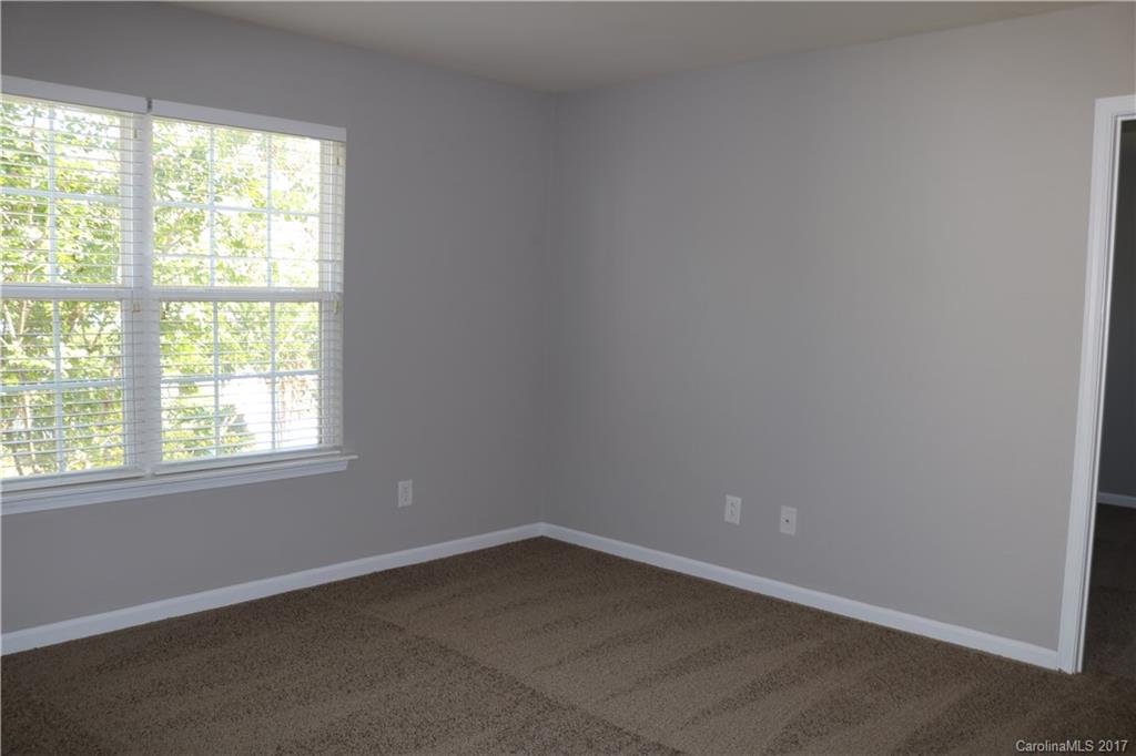 Charlotte Pines - Residential