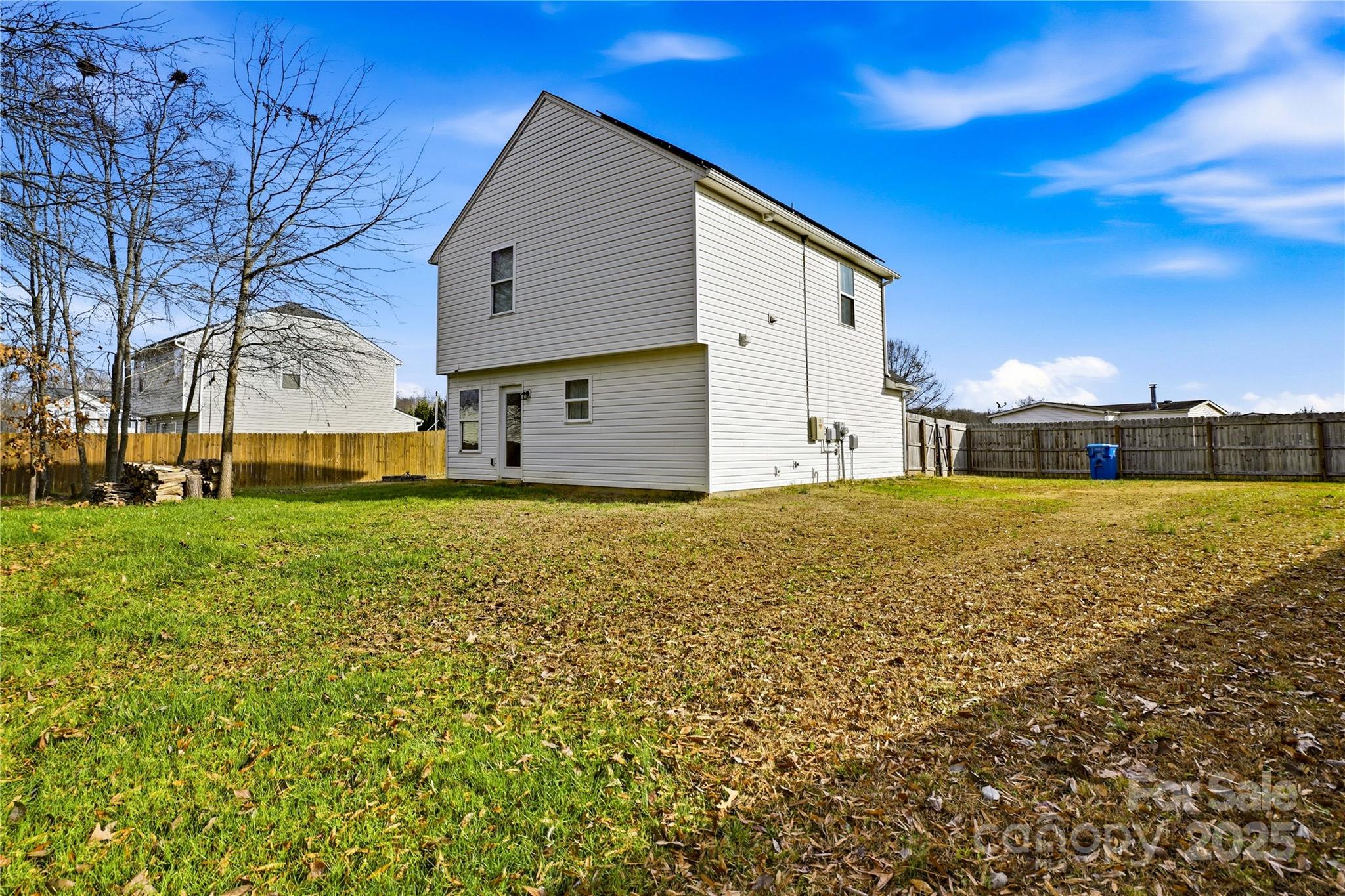 228 Hollybrook Court