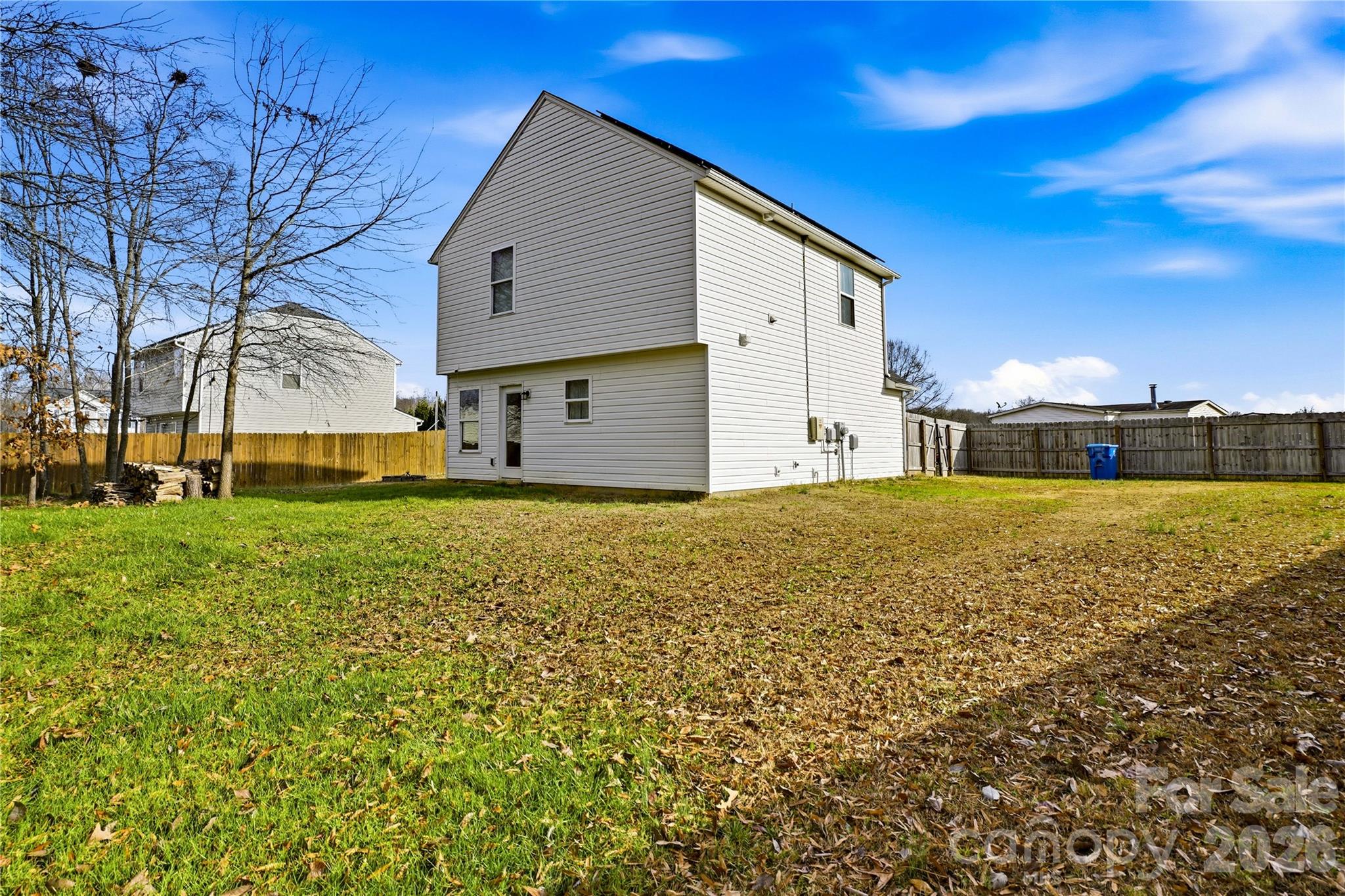 228 Hollybrook Court