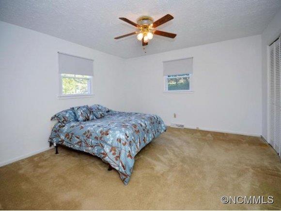 Hendrixs Park Knoll - Residential