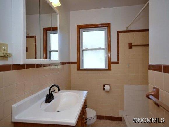 Hendrixs Park Knoll - Residential