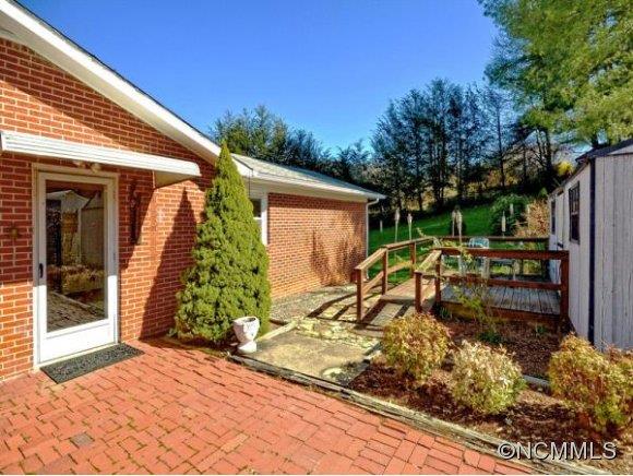 Hendrixs Park Knoll - Residential