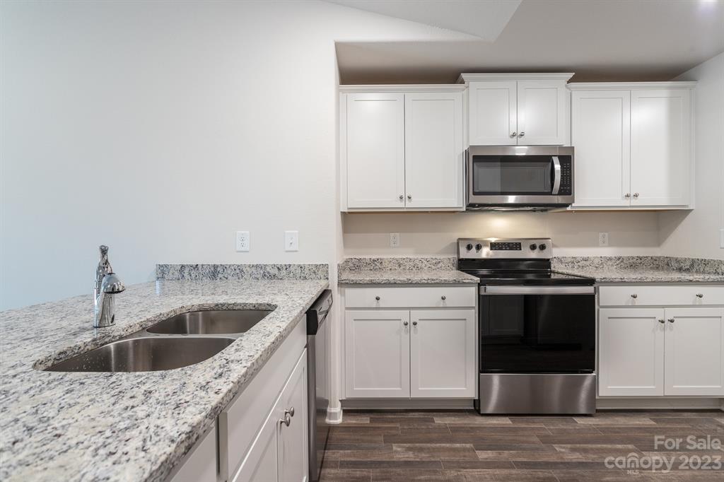 Knightsbridge - Residential