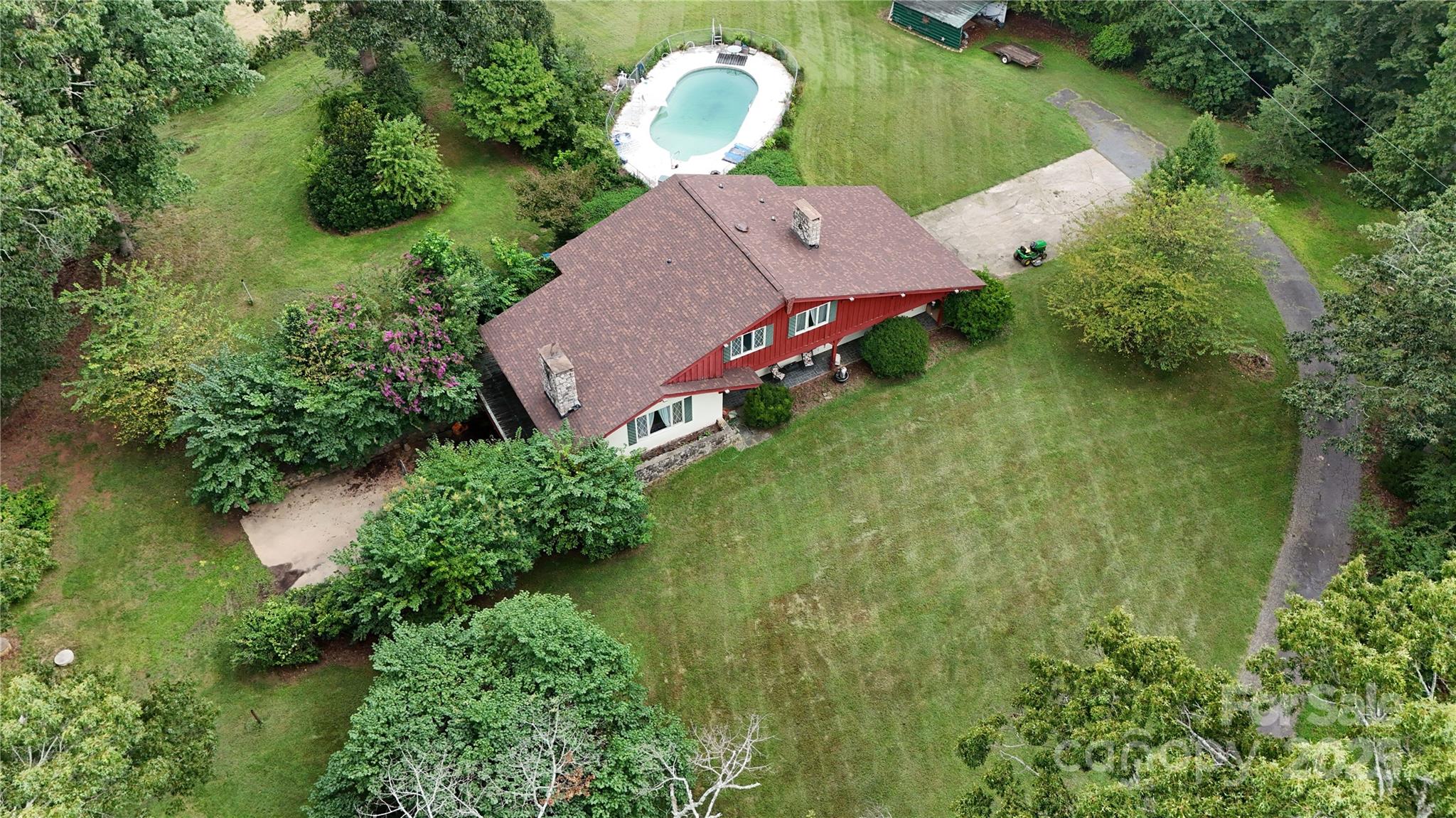 2285 Tarheel Place