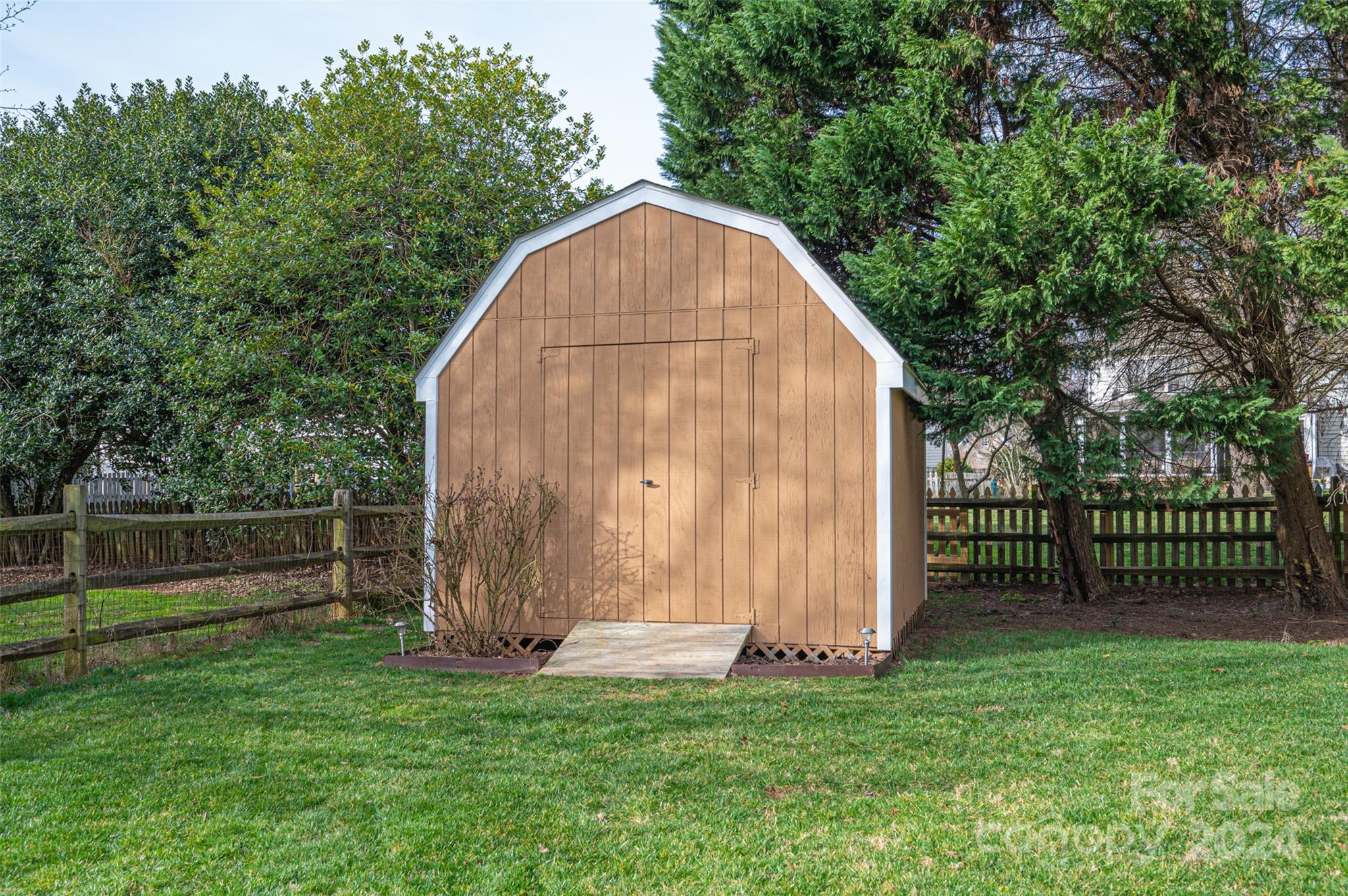 Hampton Ridge - Residential