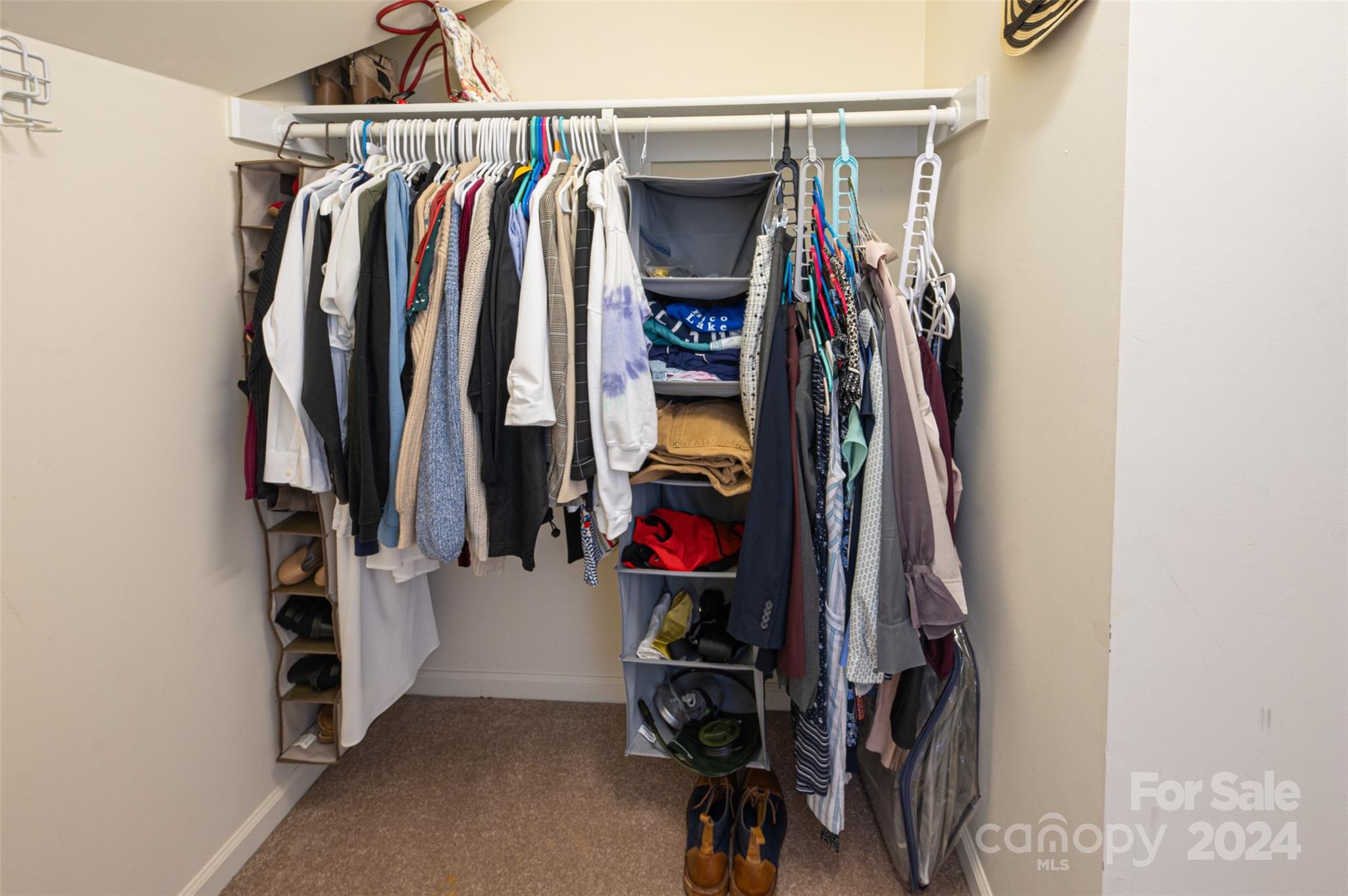 Hampton Ridge - Residential