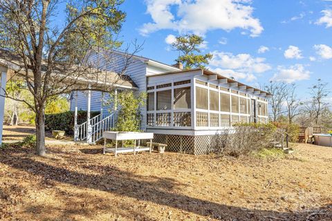 A home in Mt Croghan