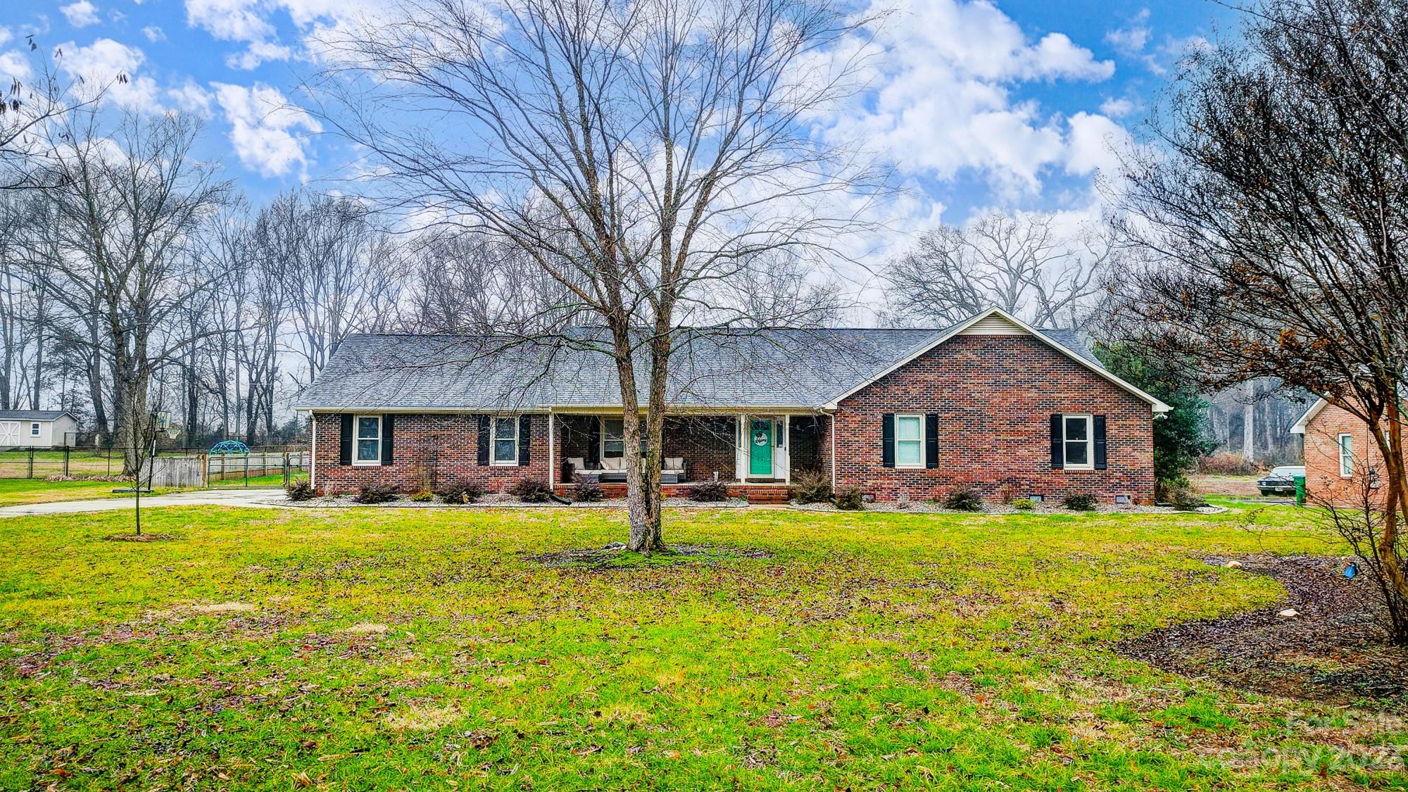 River Hills Estates - Residential