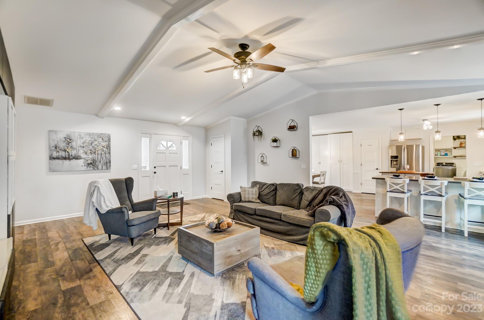 River Hills Estates - Residential