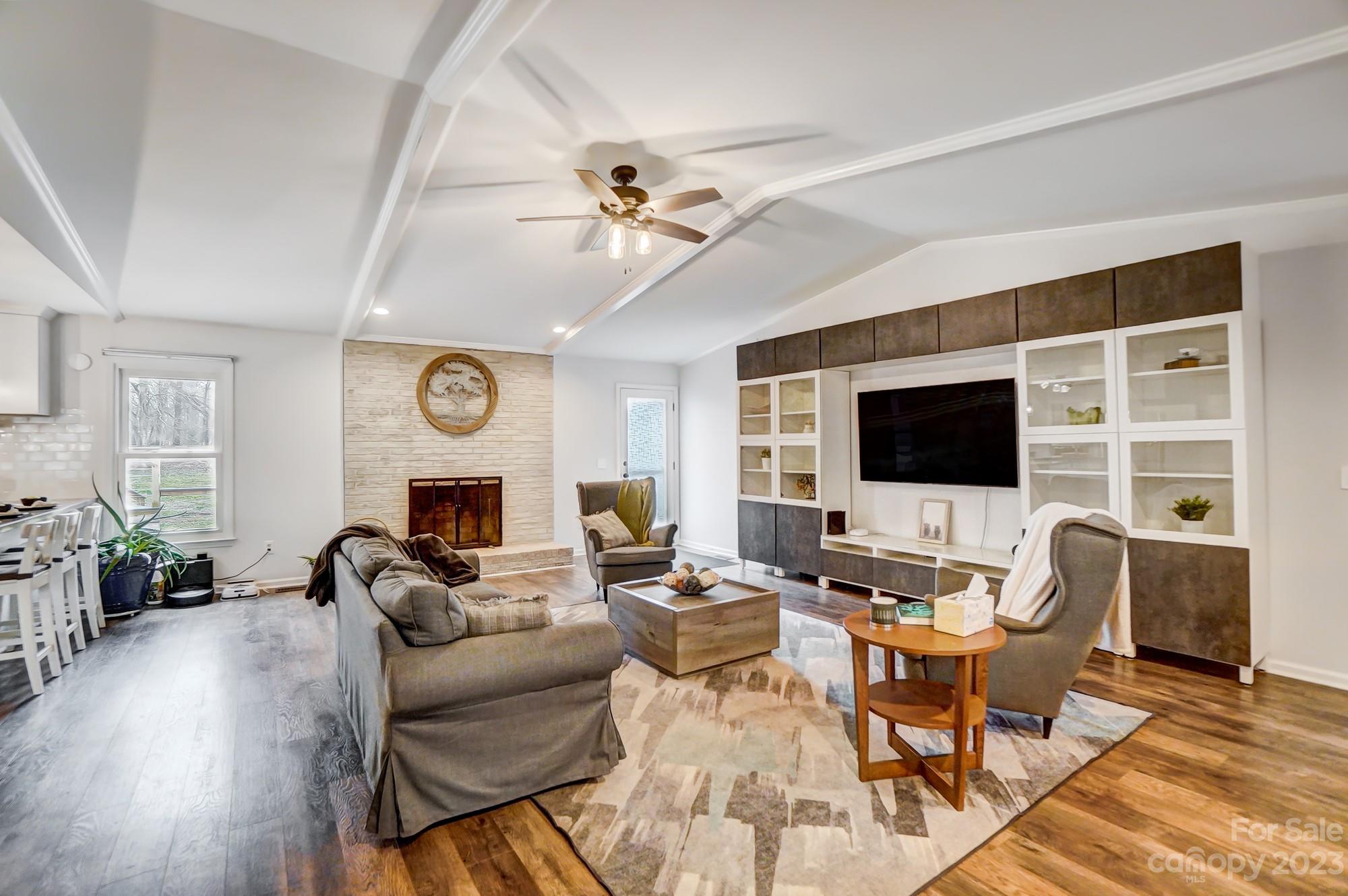 River Hills Estates - Residential